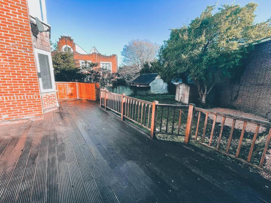 Modern 3 Ground Floor Parking And Garden Appartement Bournemouth Buitenkant foto